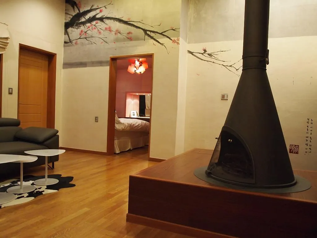 Hansowon Aparthotel