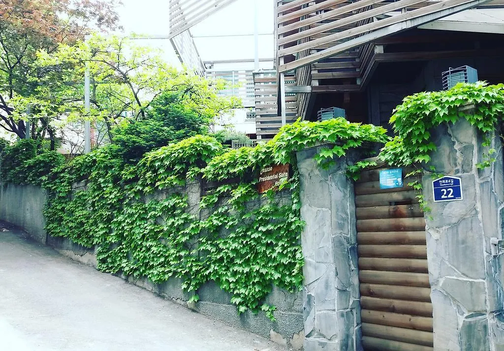 Hansowon 3*, Seoul